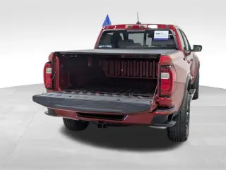 GMC Canyon 2026 4x4 AT4 4p. Cabina Tripulada 5 pies. SB