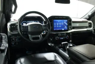 Ford F-150 2023 4x4 Lariat 4p SuperCrew 5.5 ft. CB
