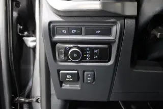 Ford F-150 2023 4x4 Lariat 4p SuperCrew 5.5 ft. CB