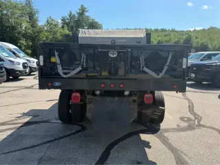 Ford F-350 Super Duty 2019 4x4 XLT 2p Cabina Estándar 145 pulgadas de distancia entre ejes Chasis DRW