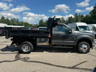 Ford F-350 Super Duty 2019 4x4 XLT 2p Cabina Estándar 145 pulgadas de distancia entre ejes Chasis DRW