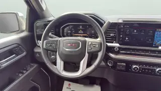 GMC Sierra 1500 2026 4x2 SLT 4p Camioneta Cabina de Tripulante 5.8 ft. CB