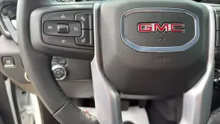 GMC Sierra 1500 2026 4x2 SLT 4p Camioneta Cabina de Tripulante 5.8 ft. CB
