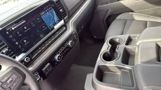 GMC Sierra 1500 2026 4x2 SLT 4p Camioneta Cabina de Tripulante 5.8 ft. CB