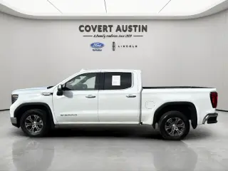 GMC Sierra 1500 2026 4x2 SLT 4p Camioneta Cabina de Tripulante 5.8 ft. CB