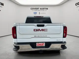 GMC Sierra 1500 2026 4x2 SLT 4p Camioneta Cabina de Tripulante 5.8 ft. CB
