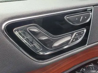 Lincoln Navigator 2023 4x4 Reserve SUV de 4 puertas