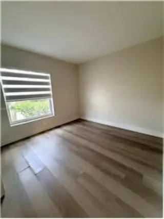 Propiedad de alquiler con 4 dormitorios y 2 baños en Hollywood