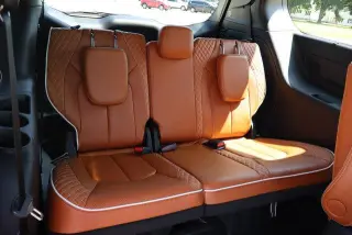 Chrysler Pacifica Plug-In Hybrid 2025 Pinnacle 4p Minivan