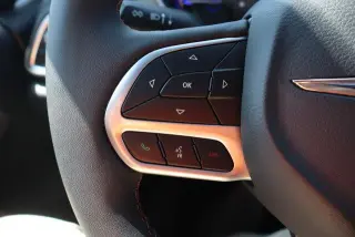 Chrysler Pacifica Plug-In Hybrid 2025 Pinnacle 4p Minivan
