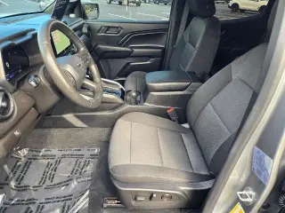 Chevrolet Colorado 2023 4x4 Trail Boss 4p. Crew Cab 5 ft. SB