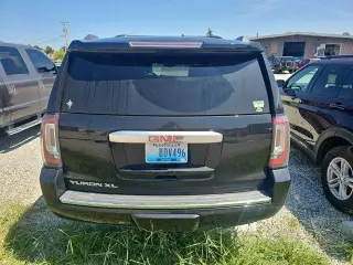 GMC Yukon XL 2019 4x4 Denali 4p SUV