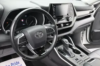 Toyota Highlander 2021 AWD XLE SUV 4p.