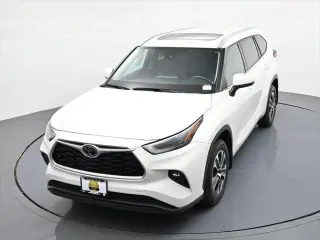 Toyota Highlander 2021 AWD XLE SUV 4p.