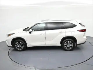Toyota Highlander 2021 AWD XLE SUV 4p.