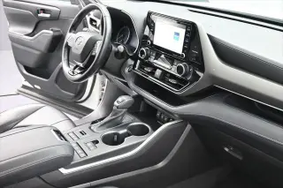 Toyota Highlander 2021 AWD XLE SUV 4p.