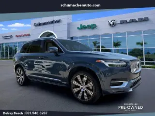 Volvo XC90 2024 4x4 B6 Plus Bright Theme 7-Pasajeros SUV 4p