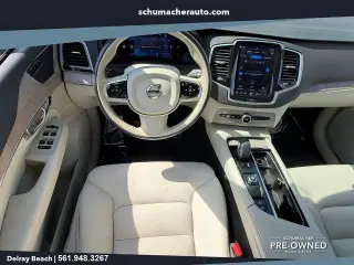 Volvo XC90 2024 4x4 B6 Plus Bright Theme 7-Pasajeros SUV 4p