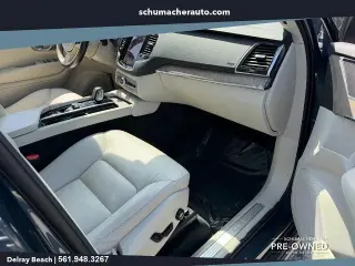 Volvo XC90 2024 4x4 B6 Plus Bright Theme 7-Pasajeros SUV 4p