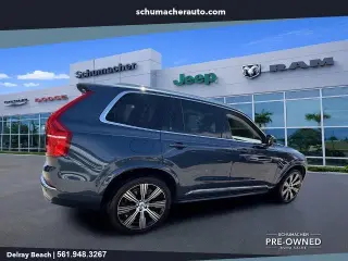 Volvo XC90 2024 4x4 B6 Plus Bright Theme 7-Pasajeros SUV 4p