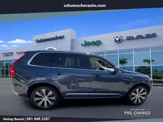 Volvo XC90 2024 4x4 B6 Plus Bright Theme 7-Pasajeros SUV 4p