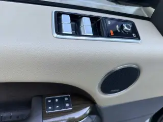 Land Rover Range Rover Sport 2022 4x4 HSE Edición Plata 4p SUV