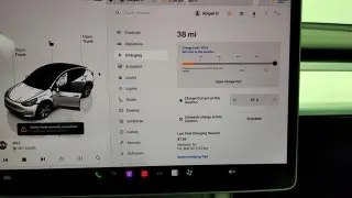 Tesla Model Y 2024 AWD Long Range 4p Crossover