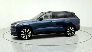Volvo EX90 2025 eAWD Twin Performance Ultra 7-Passenger 4dr SUV