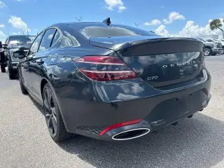 Genesis G70 2023 3.3T Standard 4p Sedan