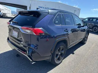Toyota RAV4 híbrido 2019 AWD XSE 4p SUV