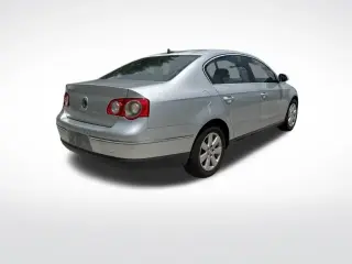 Volkswagen Passat 2007 2.0T 4p Sedán (2L I4 6A)