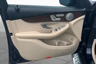 Mercedes-Benz GLC 2019 4MATIC GLC 300 4p SUV con tracción en todas las ruedas