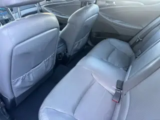 Hyundai SONATA Hybrid 2013 Limited 4dr Sedan