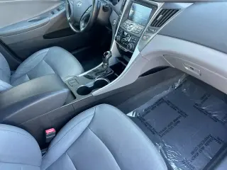Hyundai SONATA Hybrid 2013 Limited 4dr Sedan