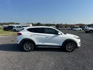 Hyundai TUCSON 2018 AWD SE 4p SUV