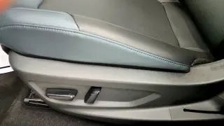 Nissan LEAF 2026 SV+ 4p Crossover