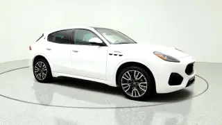 Maserati Grecale 2023 AWD Modena 4p SUV