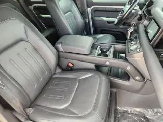 Land Rover Defender 2021 AWD 110 X-Dynamic SE 4p SUV