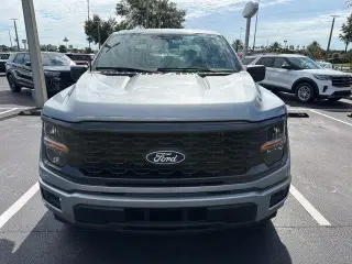 Ford F-150 2025 4x2 STX 4p SuperCrew 5.5 ft. SB