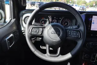 Jeep Wrangler 2025 4x4 Willys 4dr SUV