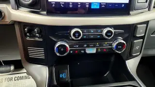 Ford F-150 Lightning 2023 AWD XLT 4p SuperCrew 5.5 ft. SB