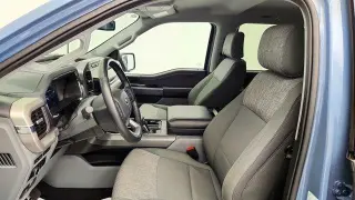 Ford F-150 Lightning 2023 AWD XLT 4p SuperCrew 5.5 ft. SB