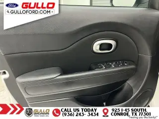Kia Soul 2017 + 4dr Crossover