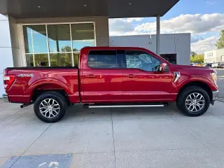 Ford F-150 2022 4x4 Lariat 4p SuperCrew 5.5 ft. SB