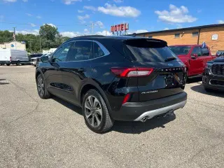 Ford Escape 2024 AWD Platinum 4p SUV