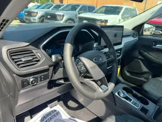 Ford Escape 2024 AWD Platinum 4p SUV