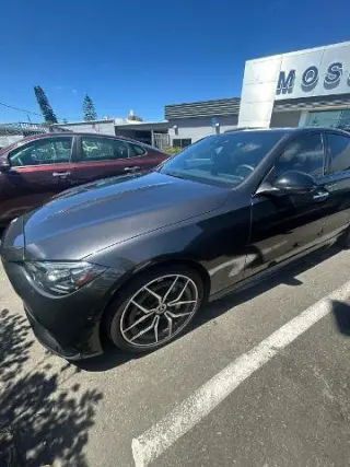 Mercedes-Benz Clase C 2024 C 300 4p Sedan