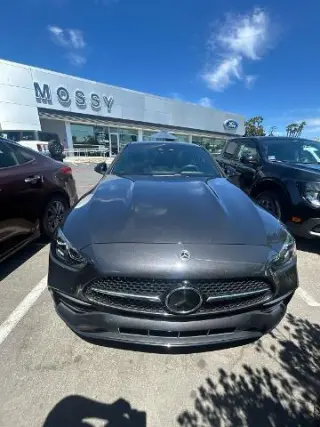 Mercedes-Benz Clase C 2024 C 300 4p Sedan