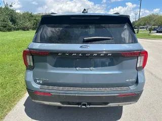 Ford Explorer 2025 AWD Active 4p SUV