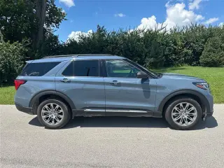 Ford Explorer 2025 AWD Active 4p SUV